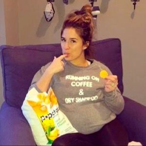 GREY GRAPHIC SWEATER